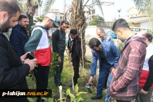 کاشت 10 اصله نهال به مناسبت هفته منابع طبیعی و روز درختکاری در آموزشکده شهید رجایی لاهیجان- اسفند 1402
 7